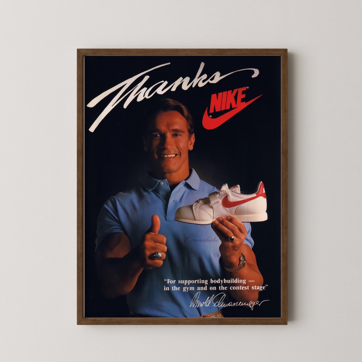 arnold schwarzenegger bodybuilding poster – darkwood frame mockup