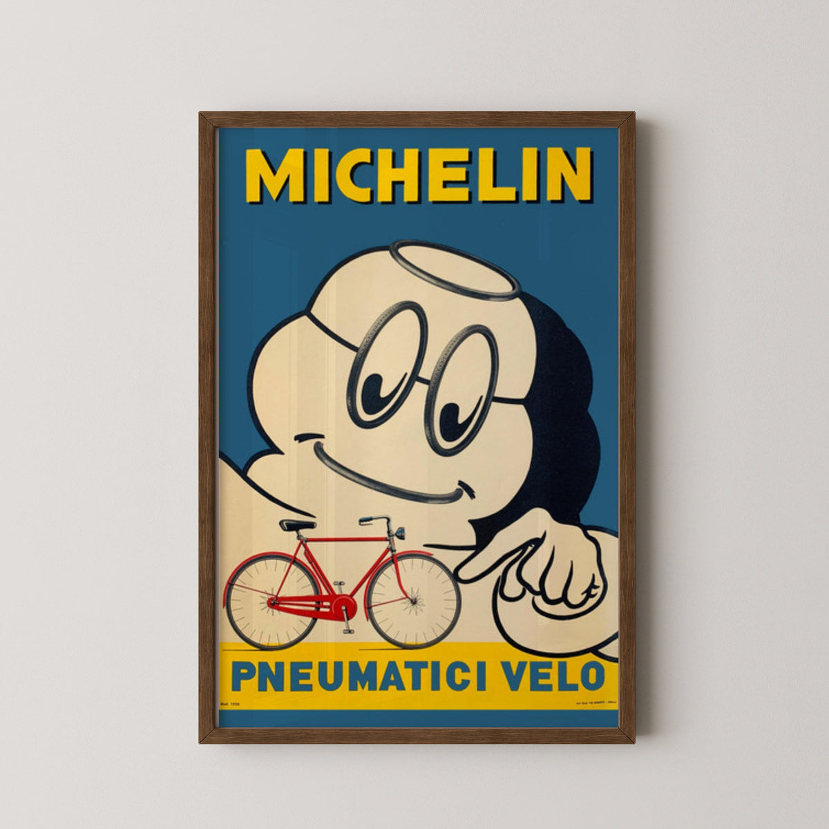 michelin pneumatici velo poster vintage cycling art – darkwood frame mockup
